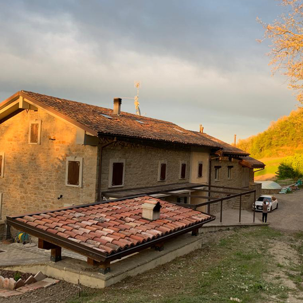 AMPLIAMENTO SU CASALE STORICO